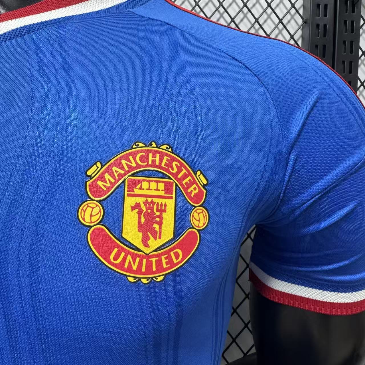 マンチェスター・ユナイテッド 26-27 Away ユニフォーム プレミアリーグ仕様 背番号なし