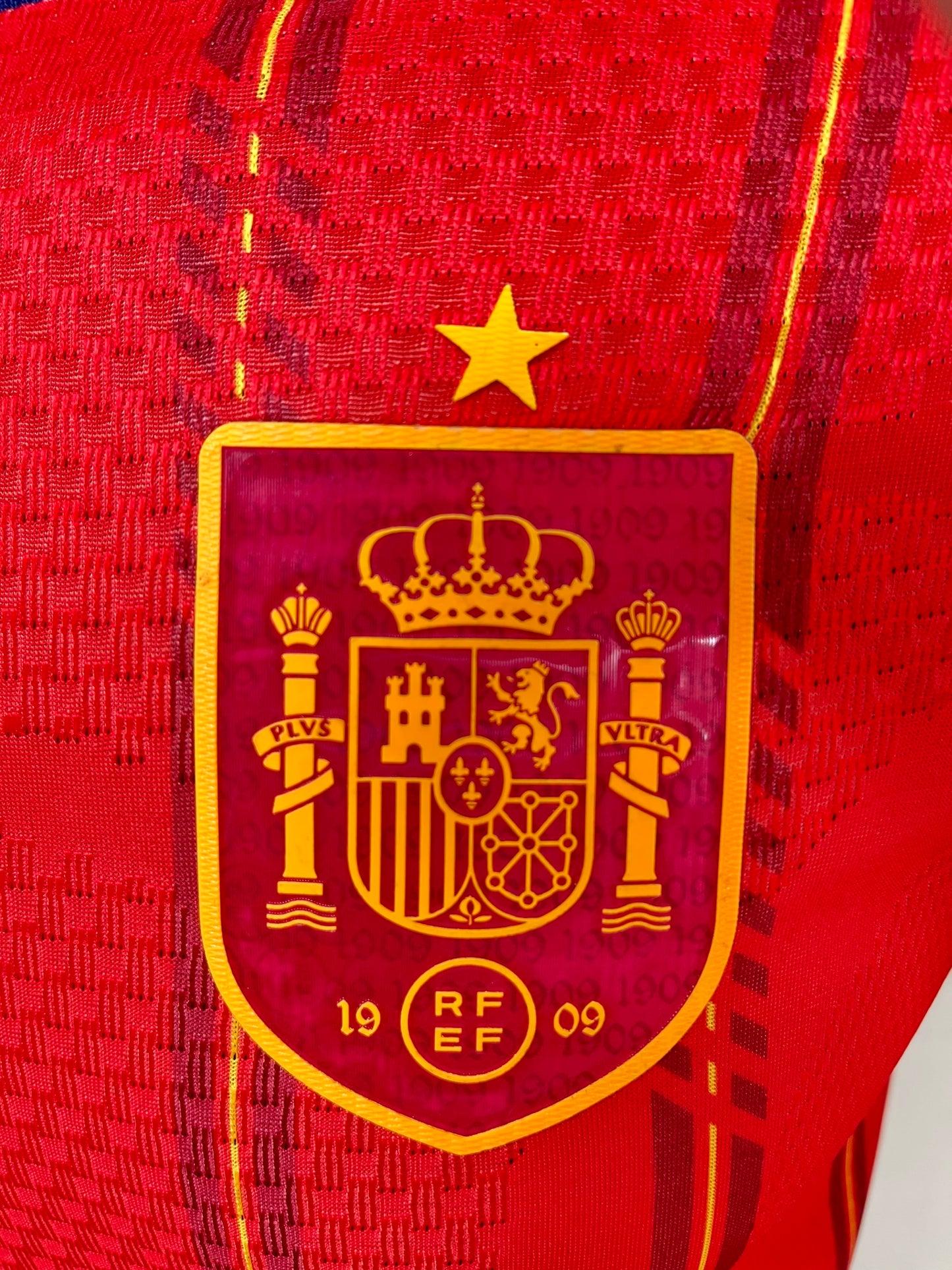 スペイン代表　長袖　オーセンティック　2026 ワールドカップ   ユニフォーム  　背番号なし（副本）