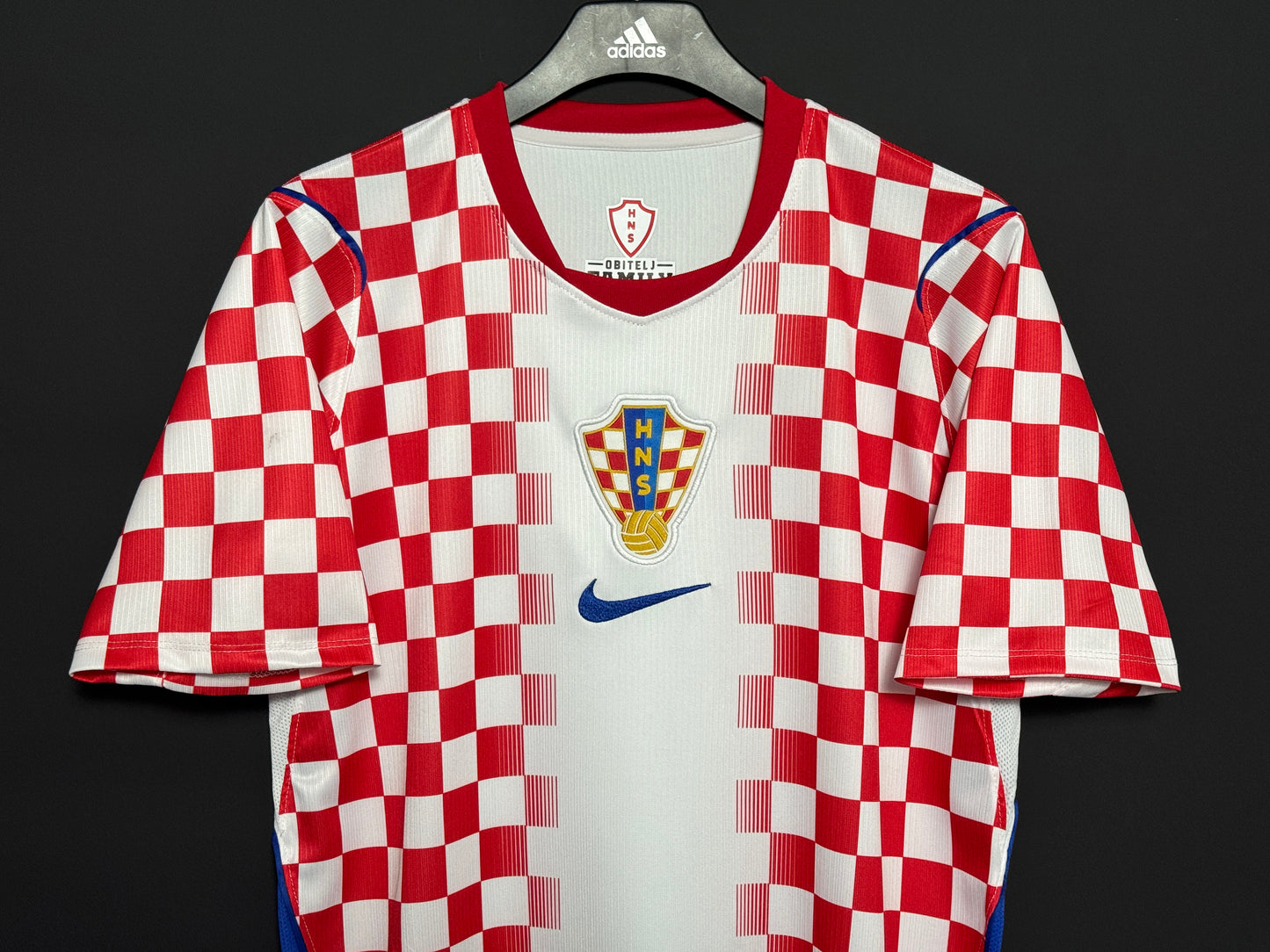 クロアチア代表  2026年　w杯　ホームユニフォーム  レプリカ　