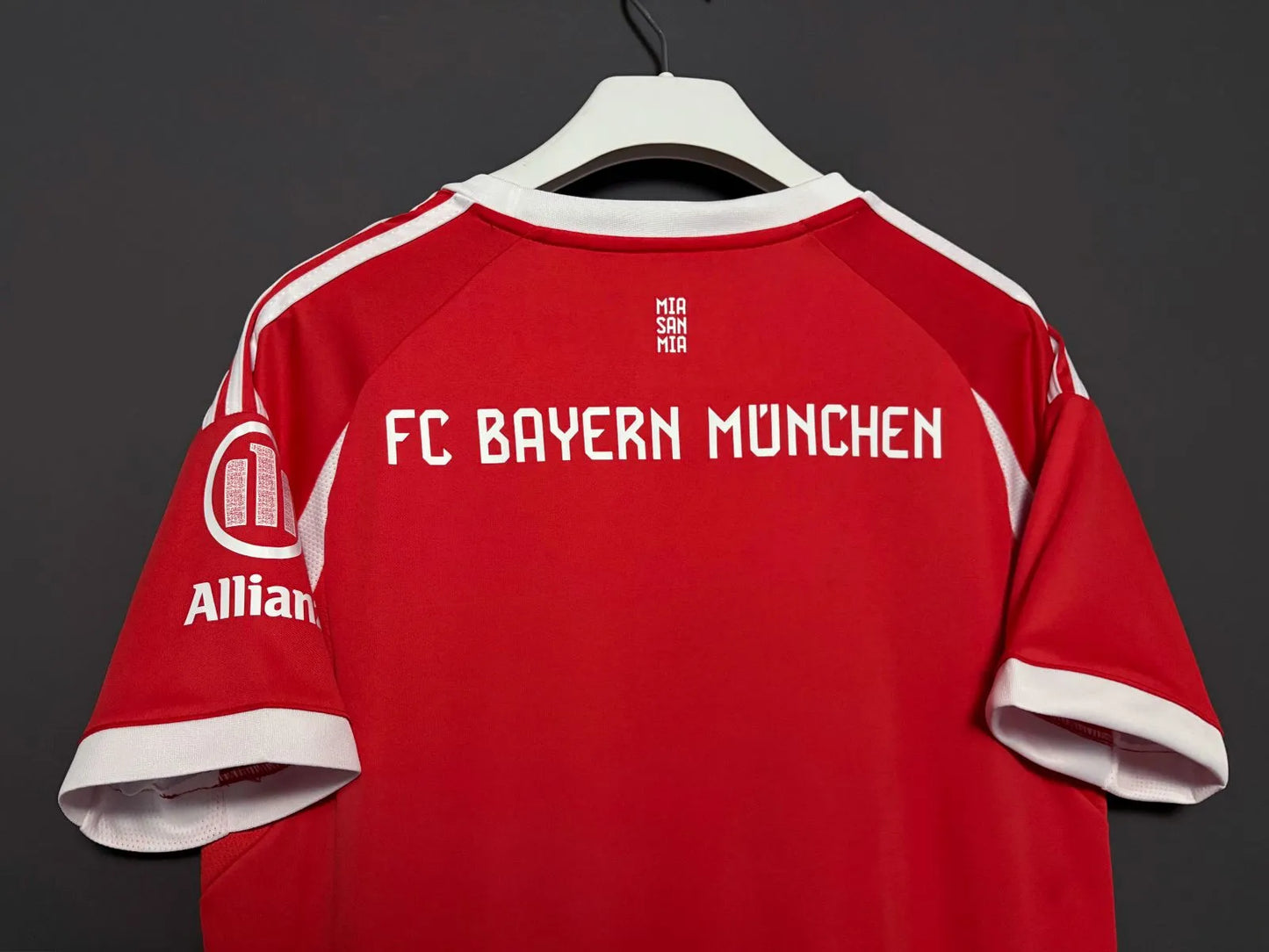 [Sold Out] Liverpool 2025 Third Jersey, Short Sleeve, Premier League Style, No Number, Stylish, Stylish Gift, yuro10001