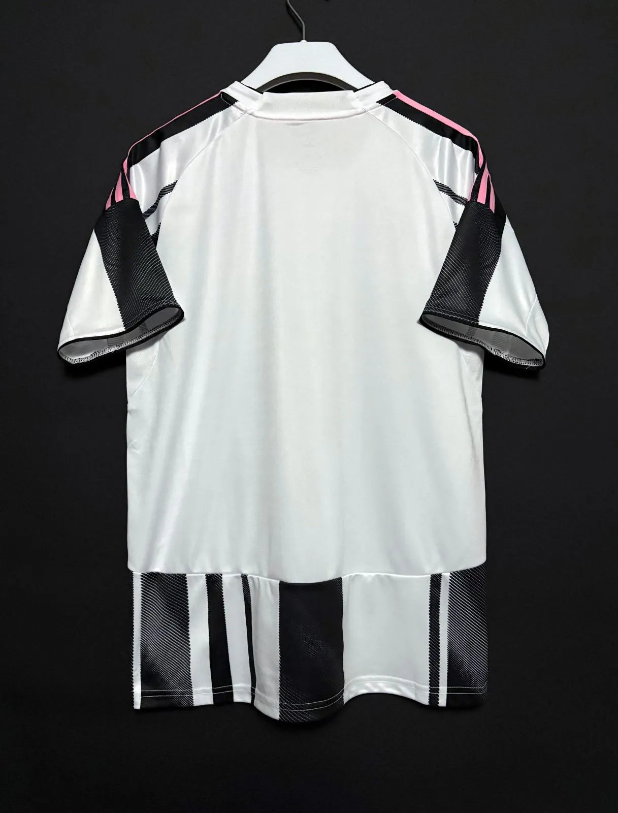 [Sold Out] Liverpool 2025 Third Jersey, Short Sleeve, Premier League Style, No Number, Stylish, Stylish Gift, yuro10001