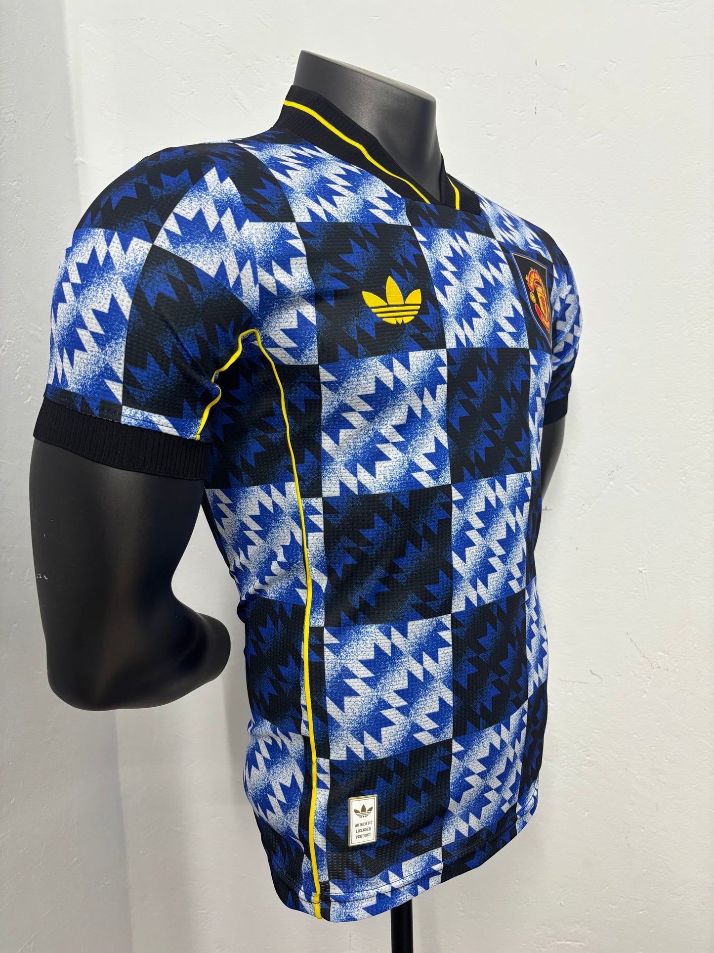[Sold Out] Liverpool 2025 Third Jersey, Short Sleeve, Premier League Style, No Number, Stylish, Stylish Gift, yuro10001