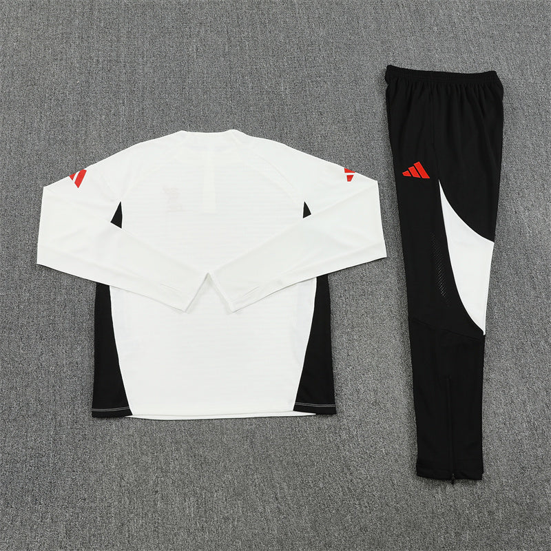 [Sold Out] Liverpool 2025 Third Jersey, Short Sleeve, Premier League Style, No Number, Stylish, Stylish Gift, yuro10001