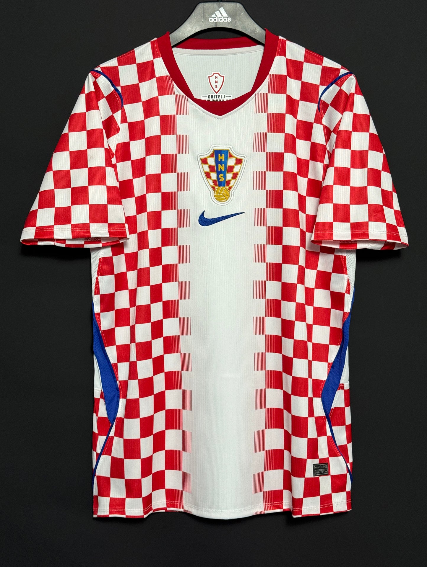 クロアチア代表  2026年　w杯　ホームユニフォーム  レプリカ　