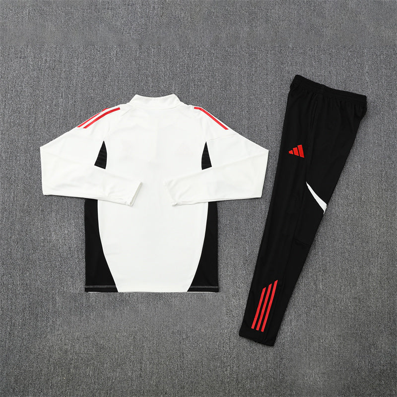 [Sold Out] Liverpool 2025 Third Jersey, Short Sleeve, Premier League Style, No Number, Stylish, Stylish Gift, yuro10001