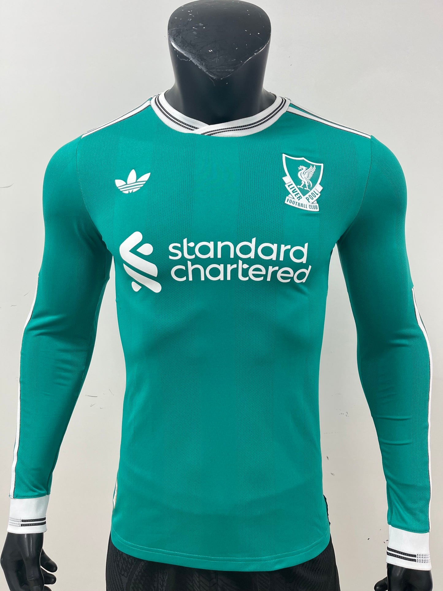 [Sold Out] Liverpool 2025 Third Jersey, Short Sleeve, Premier League Style, No Number, Stylish, Stylish Gift, yuro10001