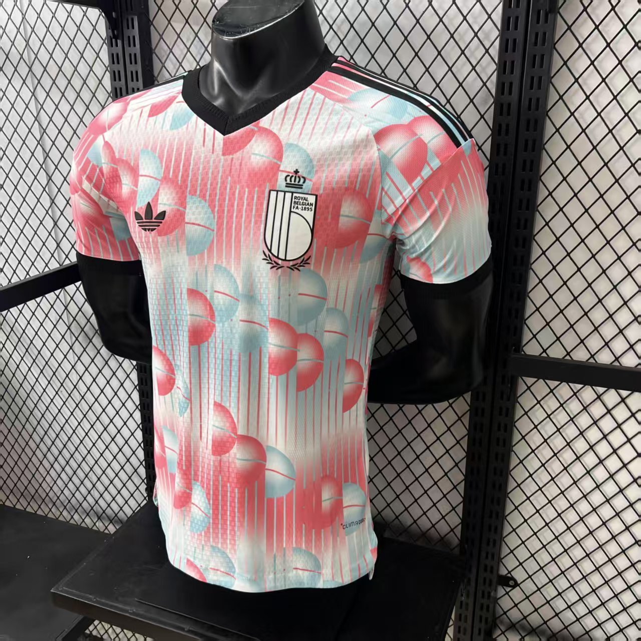 ベルギー代表　AWAY オーセンティック　2026 ワールドカップ　ユニフォーム　背番号なし