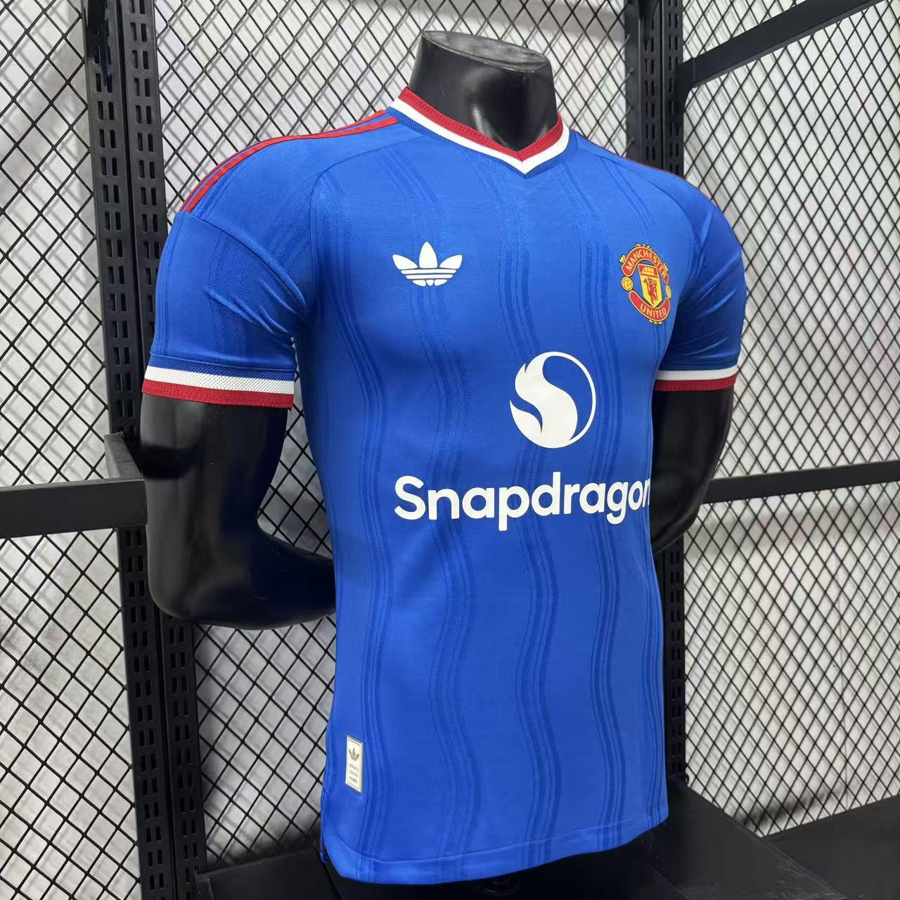 [Sold Out] Liverpool 2025 Third Jersey, Short Sleeve, Premier League Style, No Number, Stylish, Stylish Gift, yuro10001