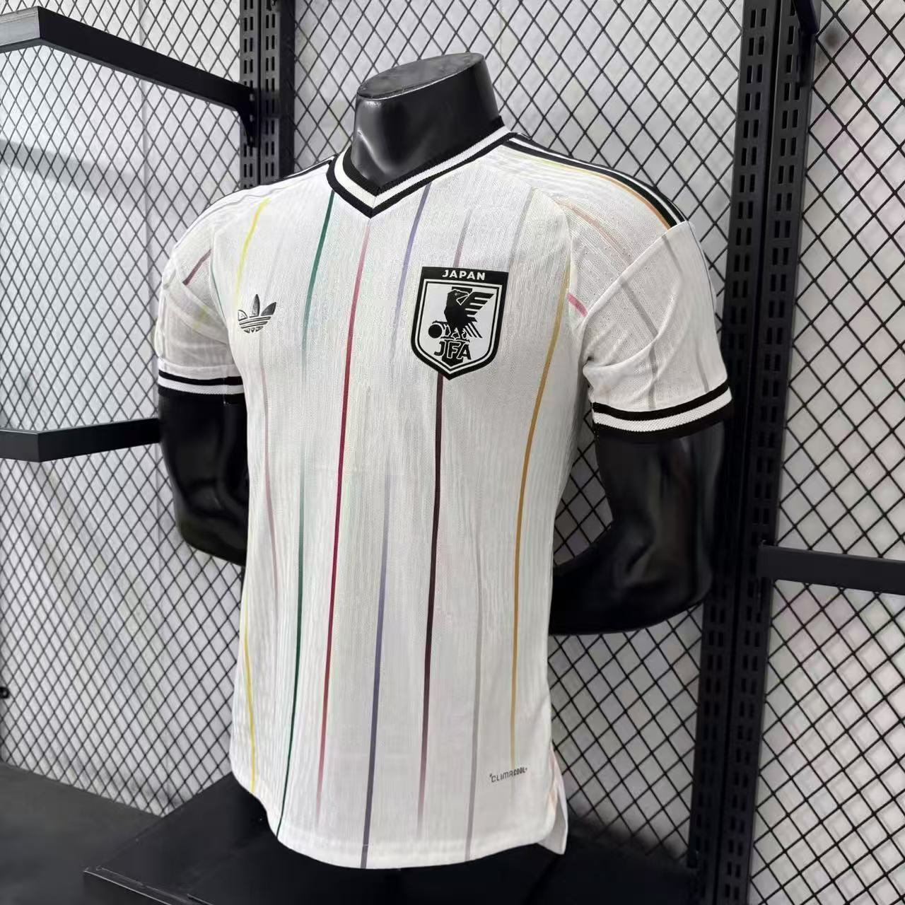 日本代表 ユニフォーム 2026W杯　アウェイ　ユニフォーム レプリカ　侍ジャパン！