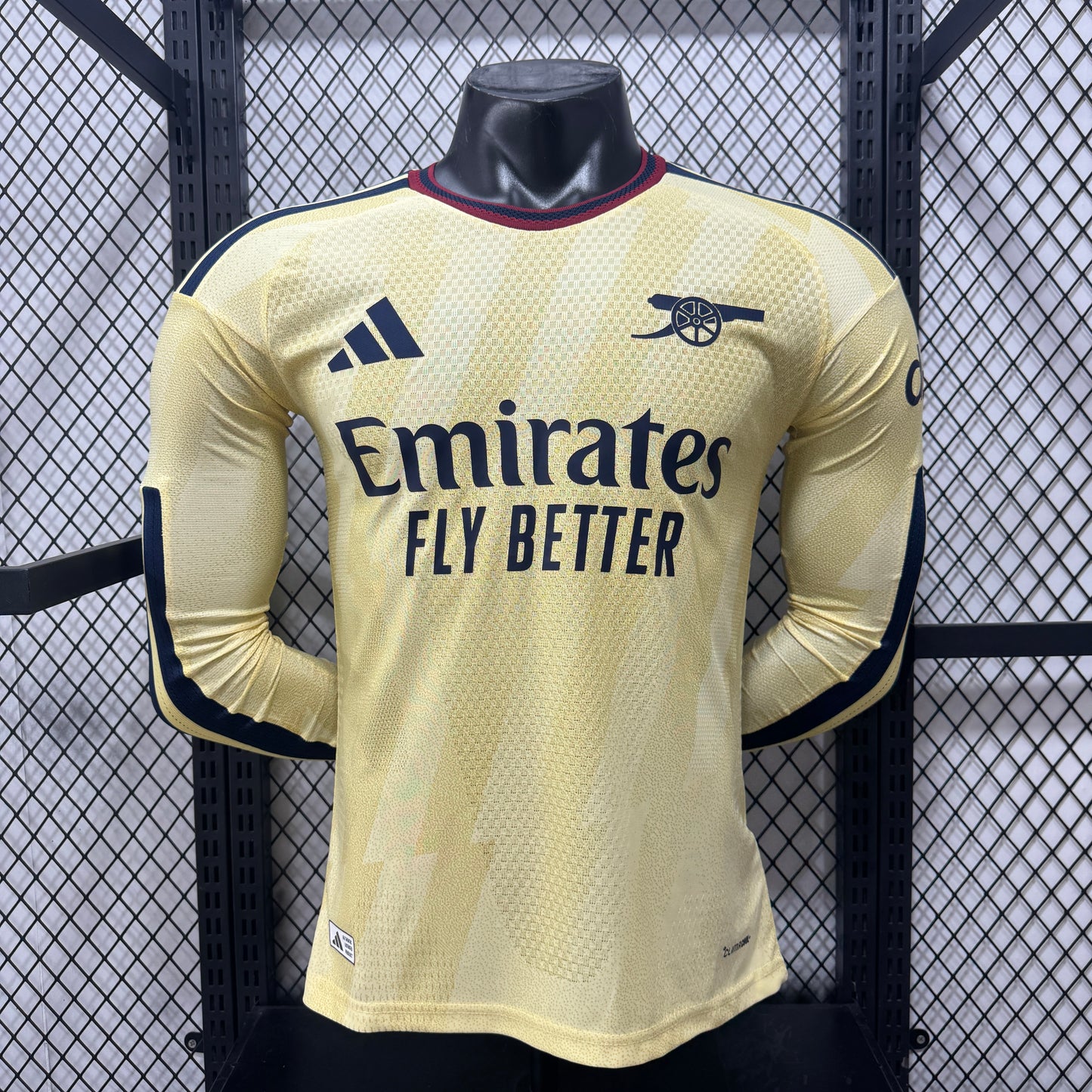 [Sold Out] Liverpool 2025 Third Jersey, Short Sleeve, Premier League Style, No Number, Stylish, Stylish Gift, yuro10001